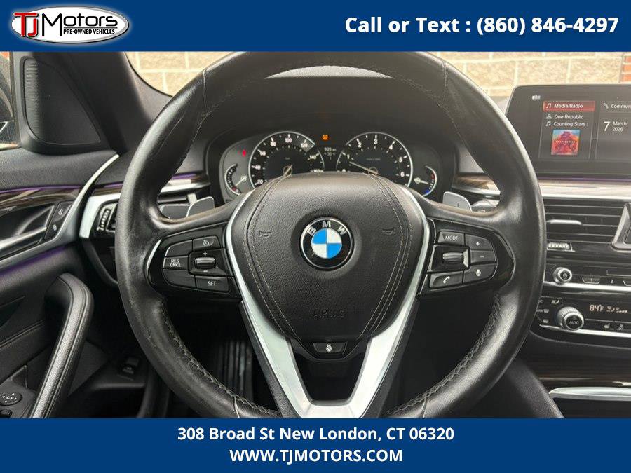 Used 2018 BMW 530i xDrive w/ Premium Package image 16