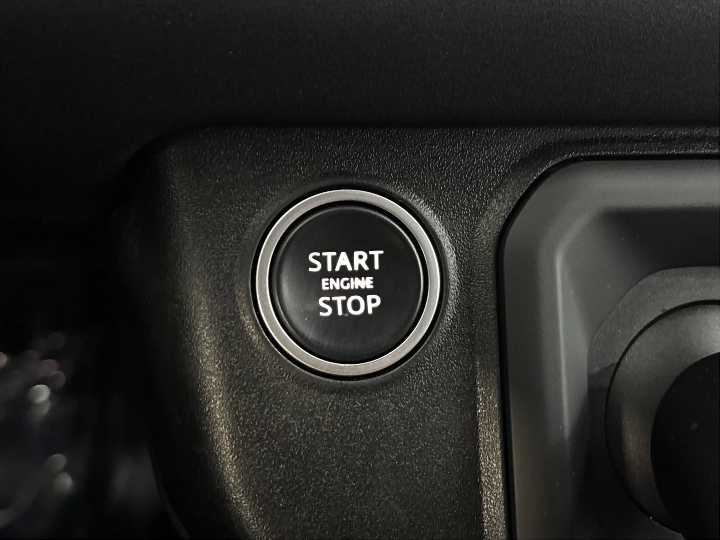 Used 2021 Land Rover Defender 110 X-Dynamic SE AWD/4WD image 38
