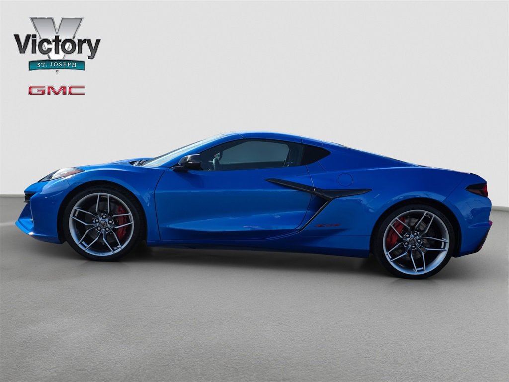 Used 2025 Chevrolet Corvette Z06 image 5