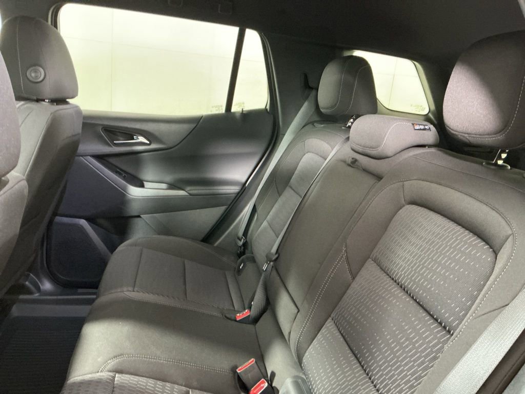New 2026 Chevrolet Equinox LT w/ Midnight Edition AWD/4WD image 5