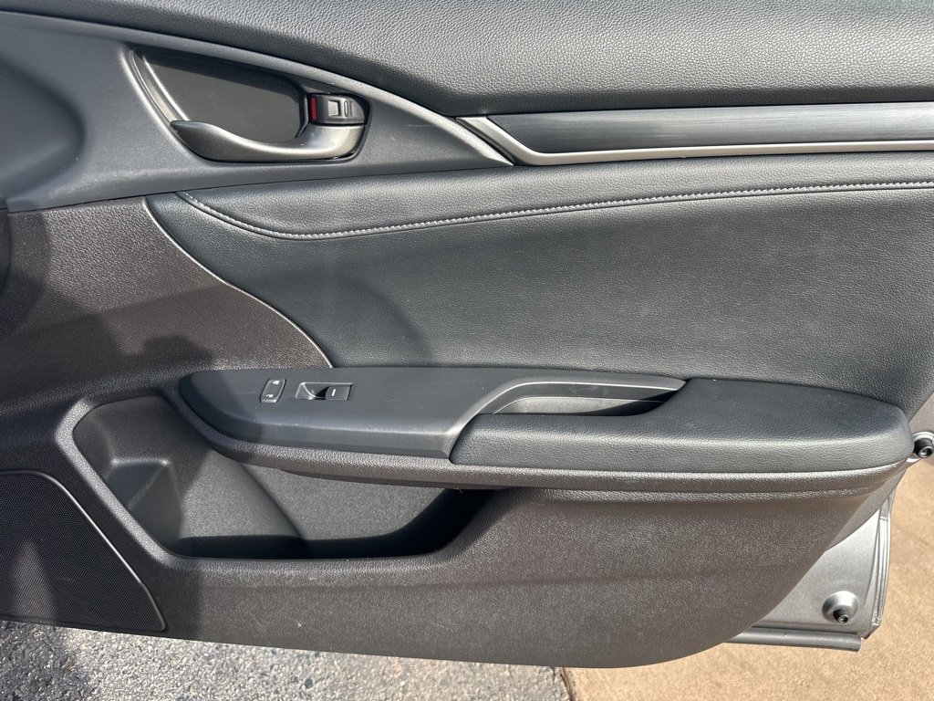 Used 2020 Honda Civic EX-L image 31