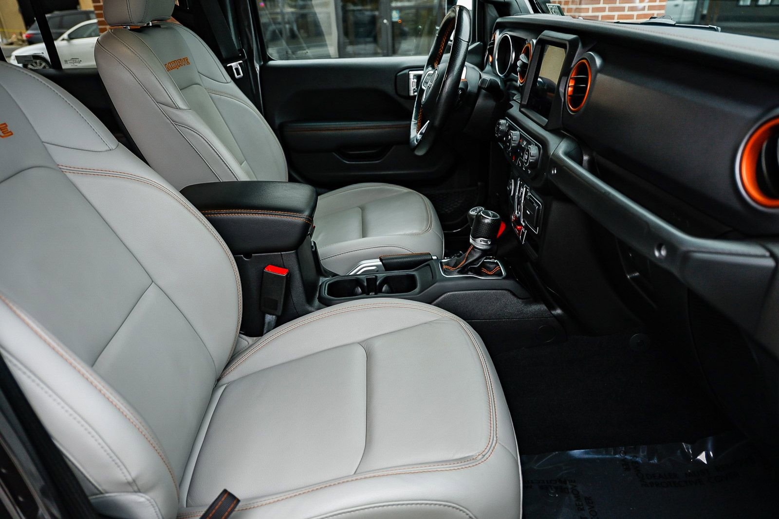 Used 2020 Jeep Gladiator Mojave image 17