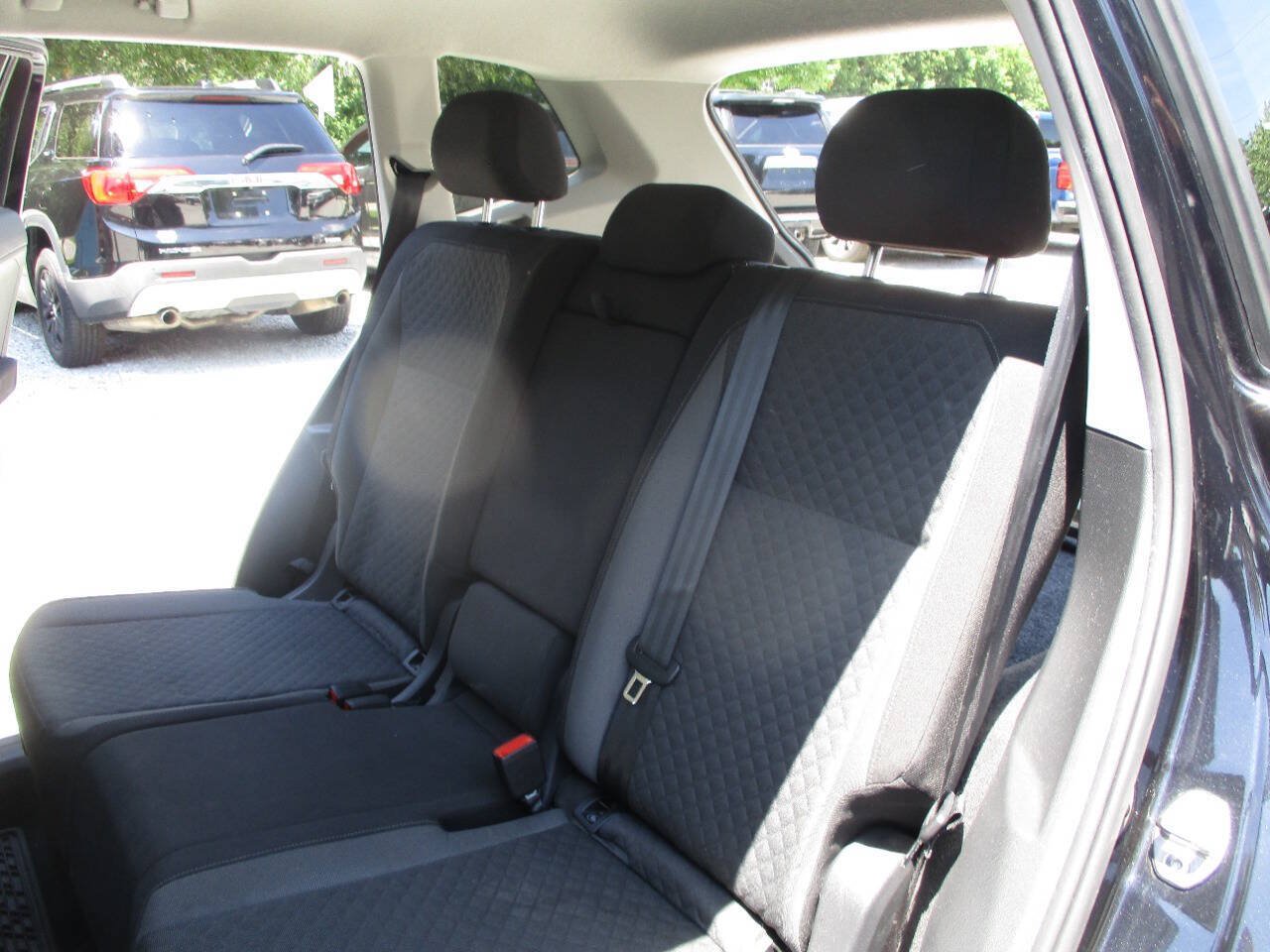 Used 2018 Volkswagen Tiguan S AWD/4WD image 25