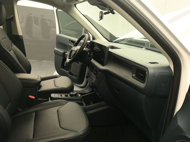 New 2026 Ford Maverick Lariat w/ Black Appearance Package image 17