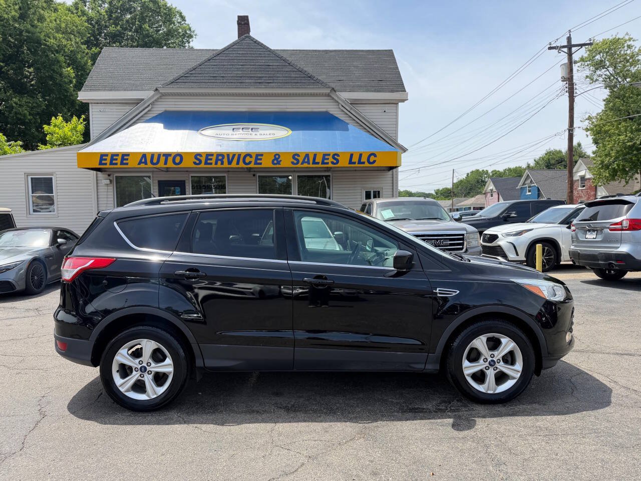 Used 2016 Ford Escape SE w/ Equipment Group 201A