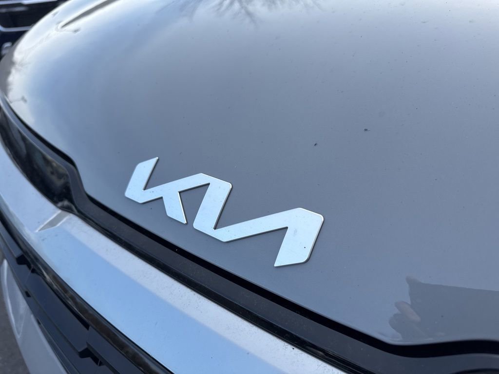 New 2026 Kia Sportage EX image 16