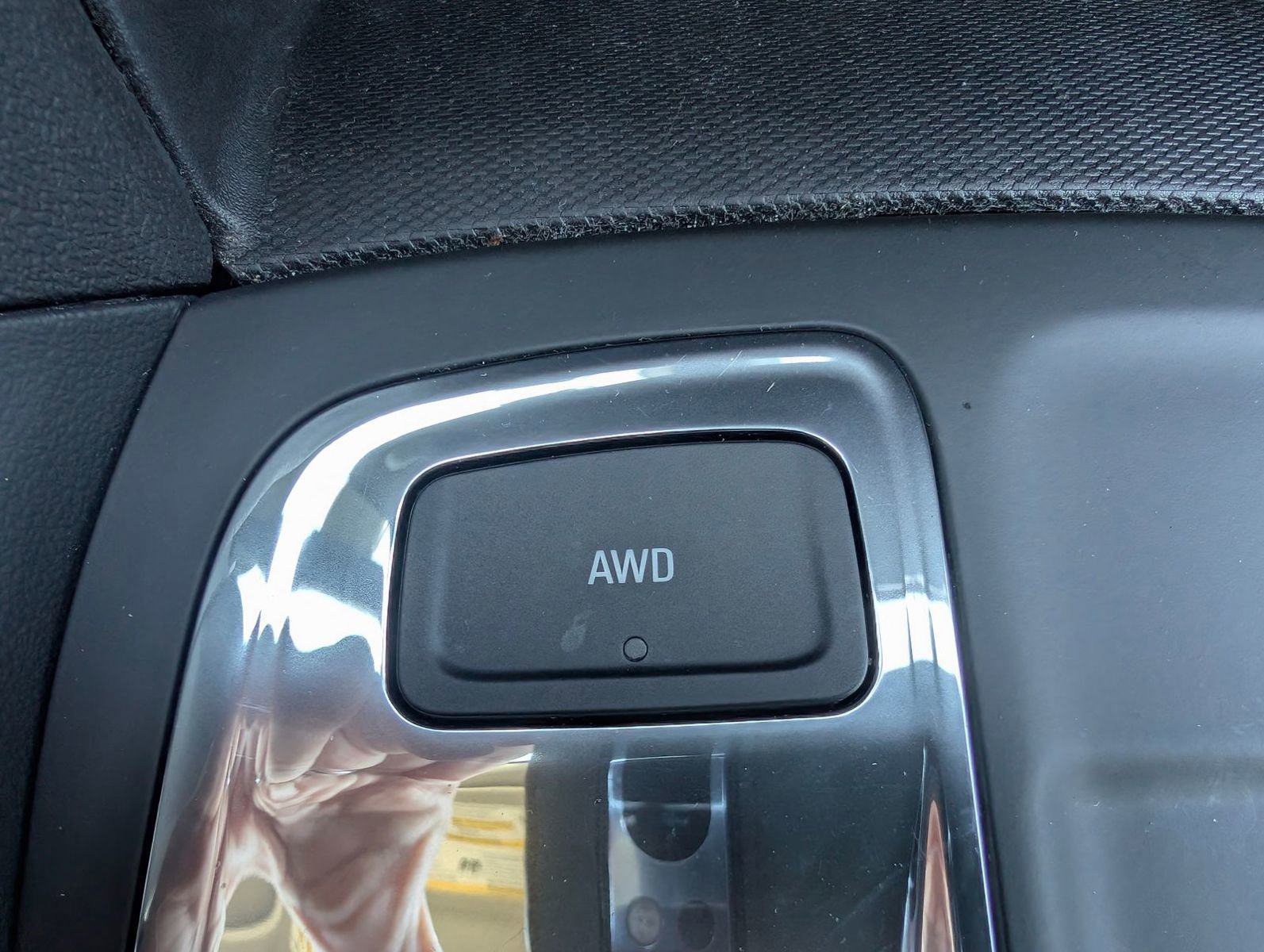 Used 2024 Chevrolet Equinox LT image 20