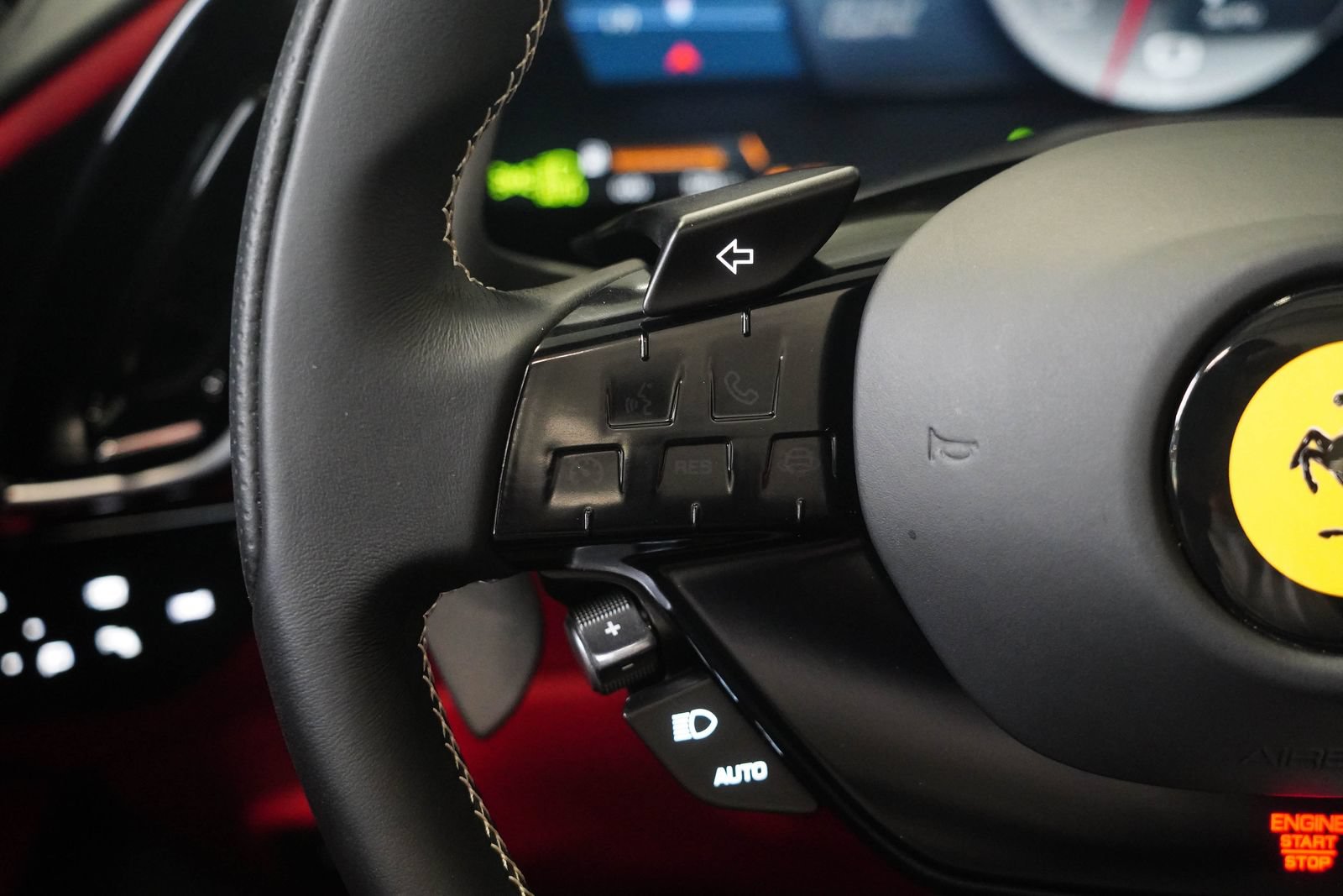 Used 2024 Ferrari Roma Spider RWD image 19