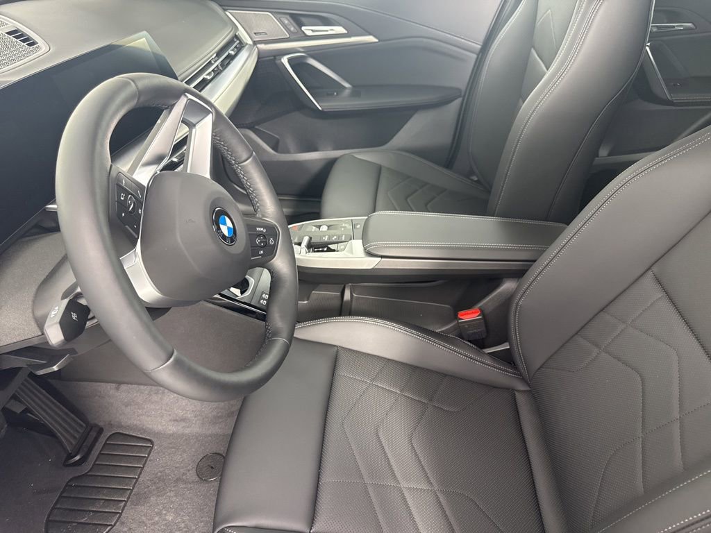 New 2026 BMW X1 xDrive28i w/ Convenience Package AWD/4WD image 15