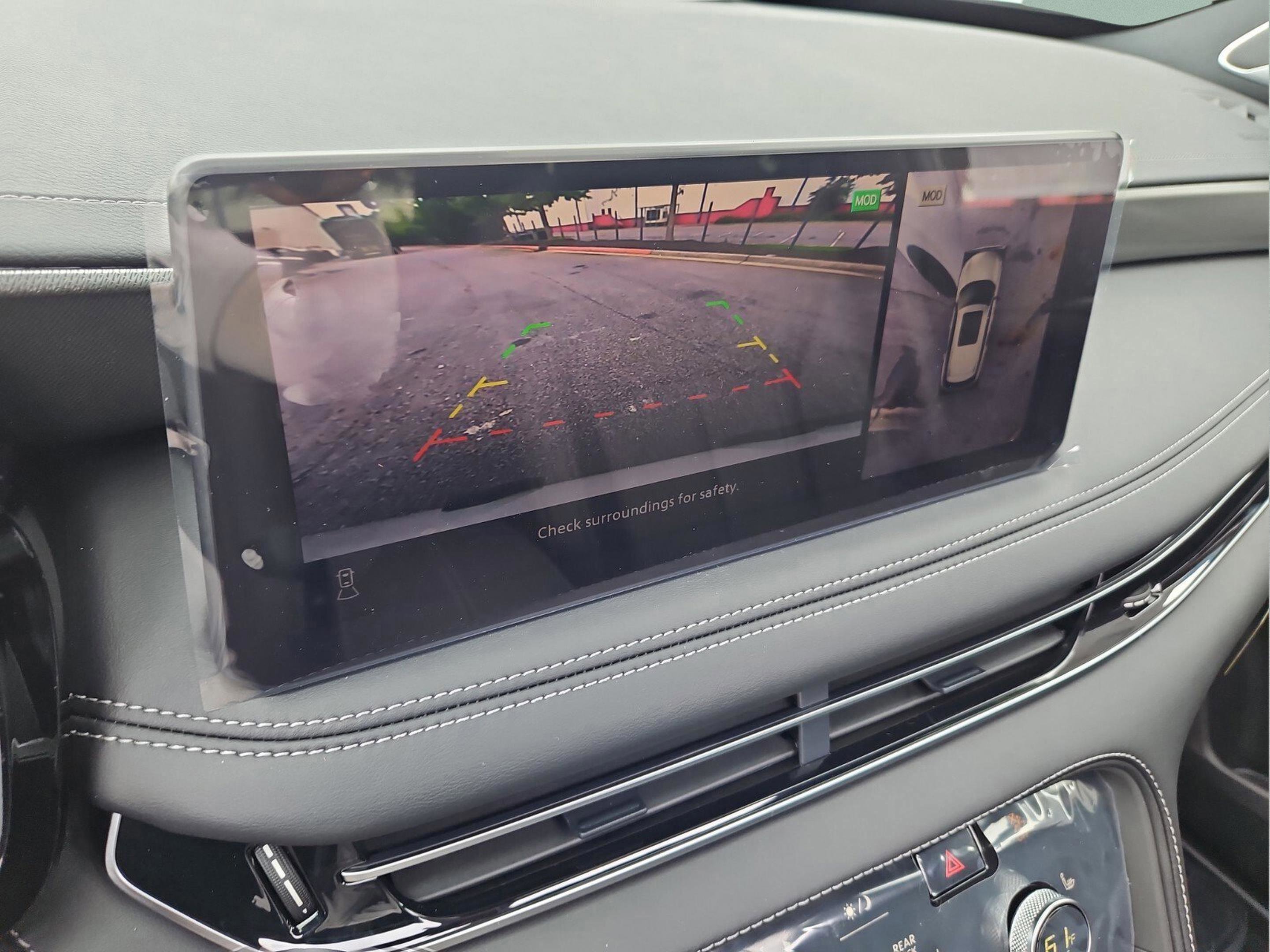 Used 2025 INFINITI QX60 Luxe w/ Black Edition image 22