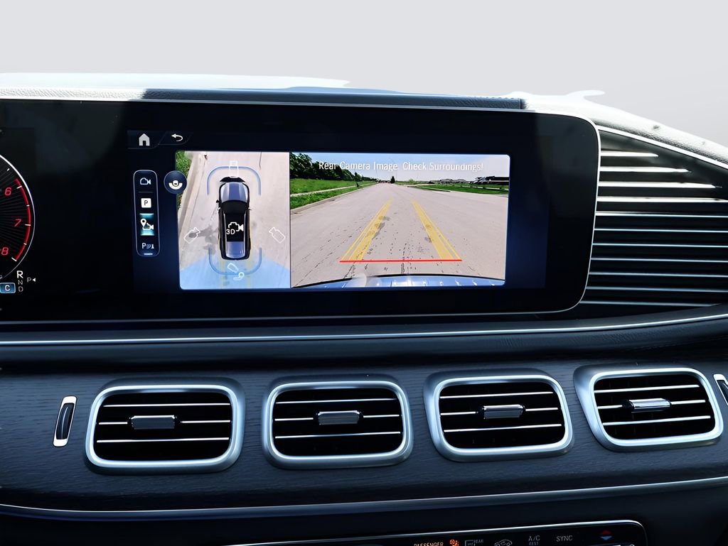 Certified 2025 Mercedes-Benz GLS 450 4MATIC image 27