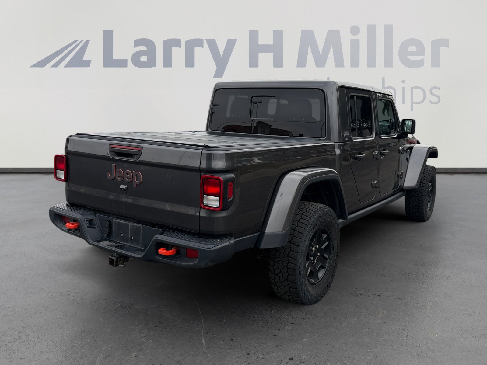 Used 2023 Jeep Gladiator Mojave image 5