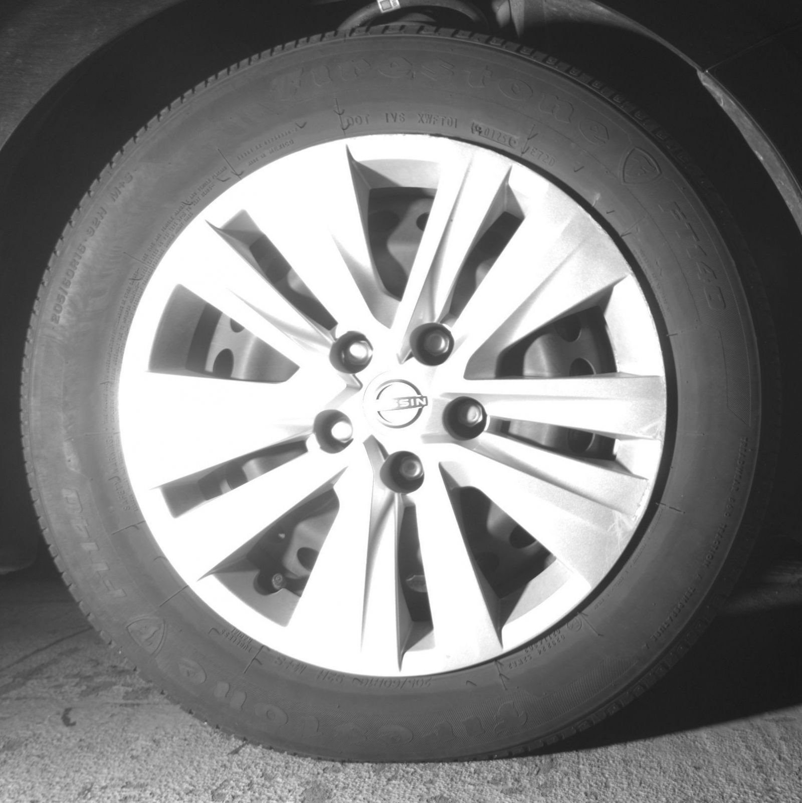 Used 2025 Nissan Sentra S FWD image 15
