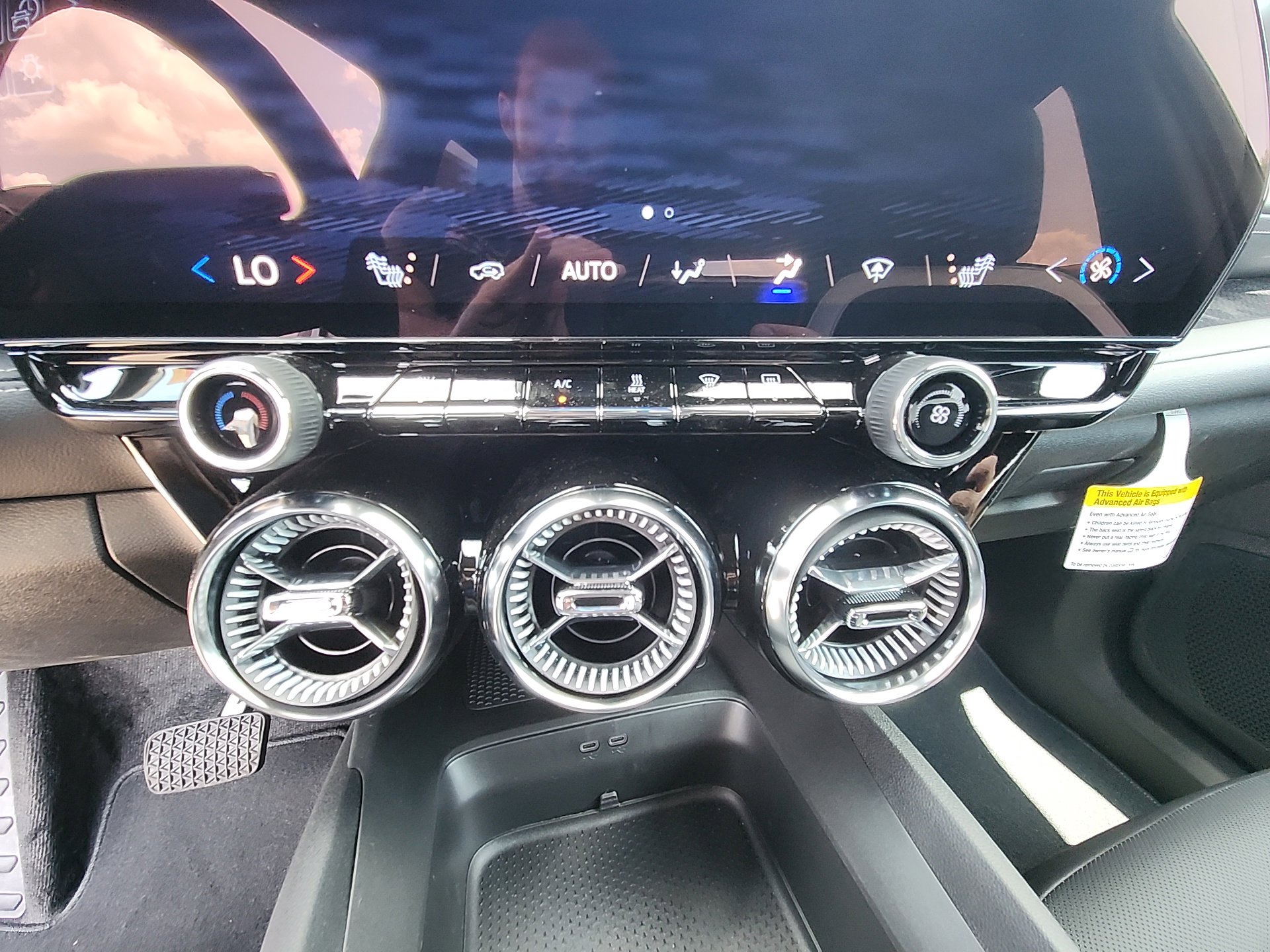 New 2025 Chevrolet Blazer EV LT w/ Super Cruise Package image 23