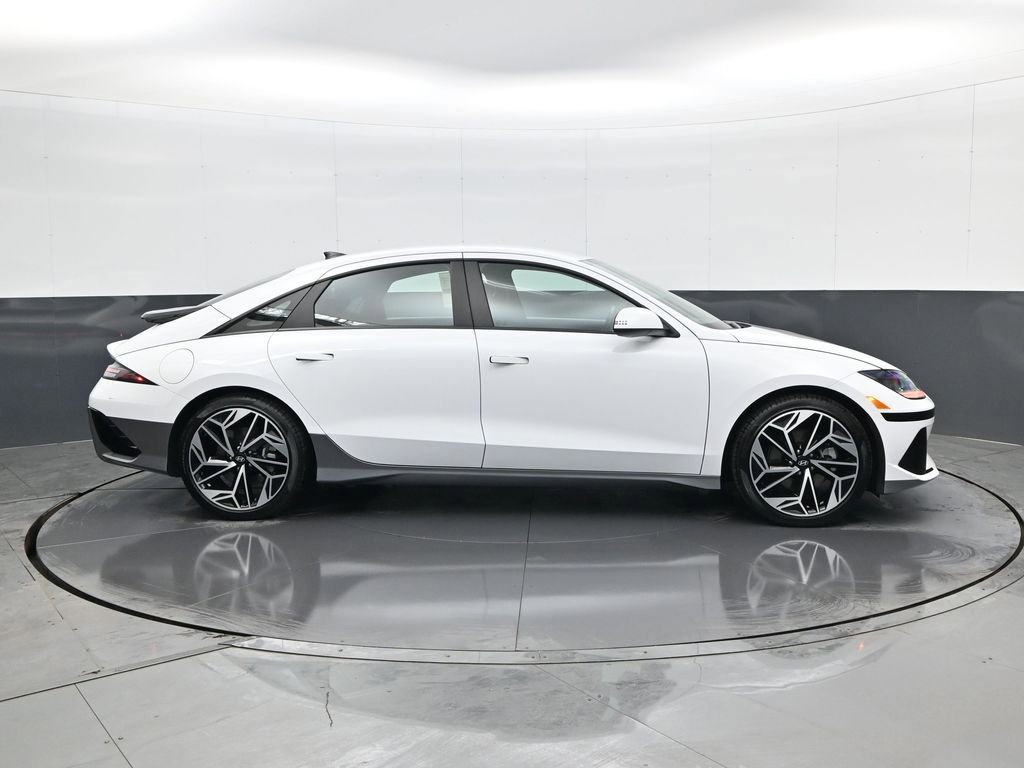 Certified 2024 Hyundai Ioniq 6 SEL image 4