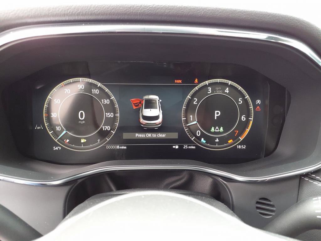 New 2026 Jaguar F-PACE R-Dynamic S image 17