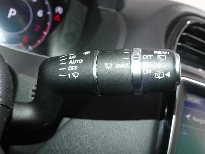 Used 2019 Jaguar F-PACE S image 36