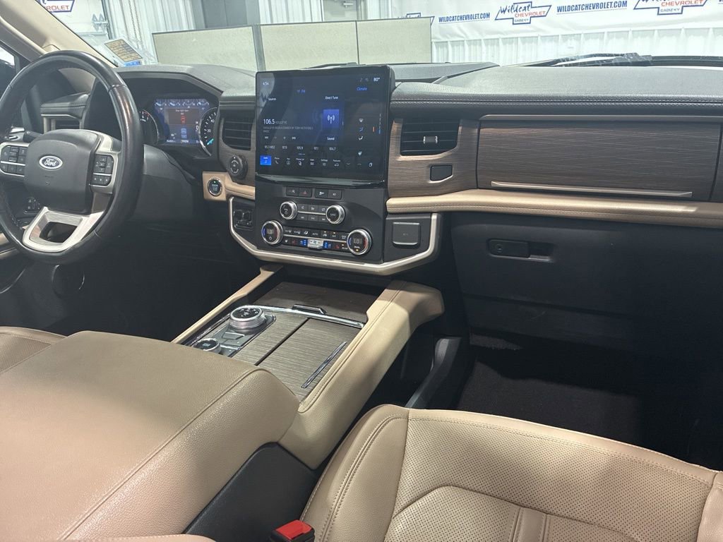 Used 2023 Ford Expedition Limited AWD/4WD image 45