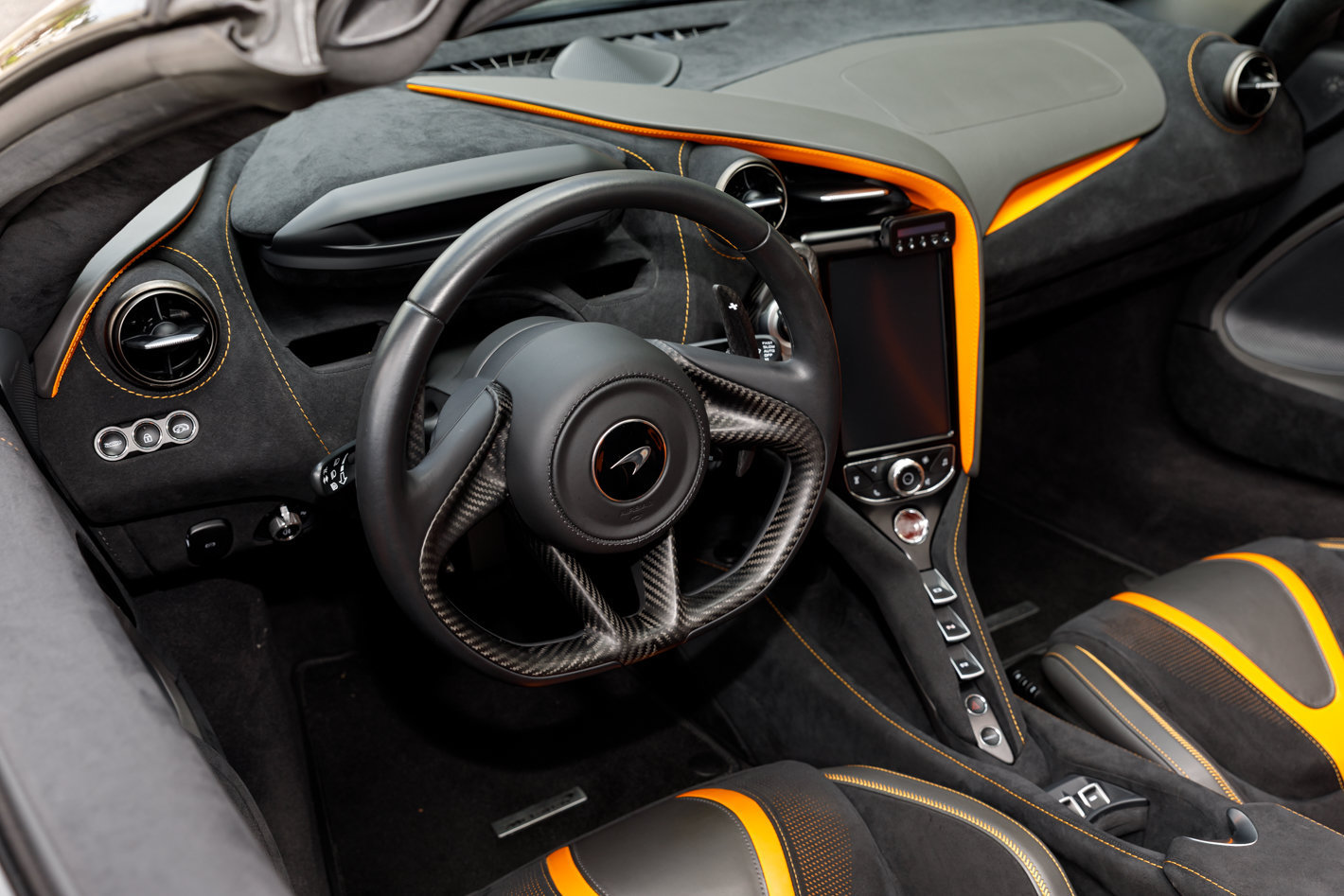 Used 2020 McLaren 720S Performance RWD image 59