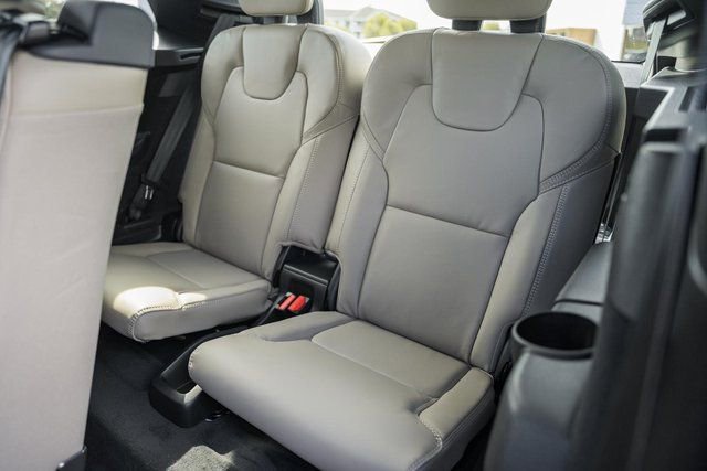 New 2026 Volvo XC90 B6 Ultra w/ Protection Package Premier image 30