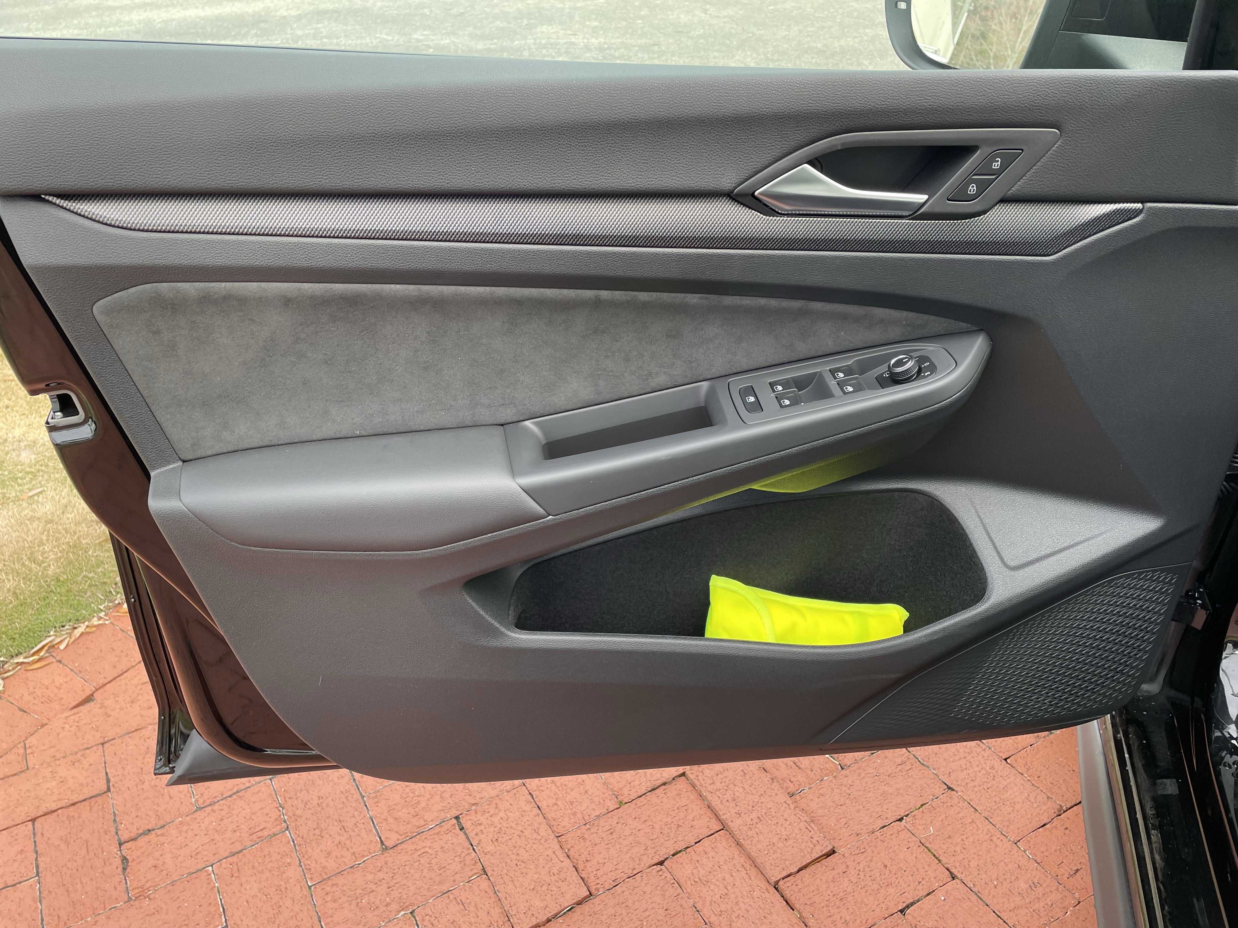 New 2026 Volkswagen GTI SE image 12