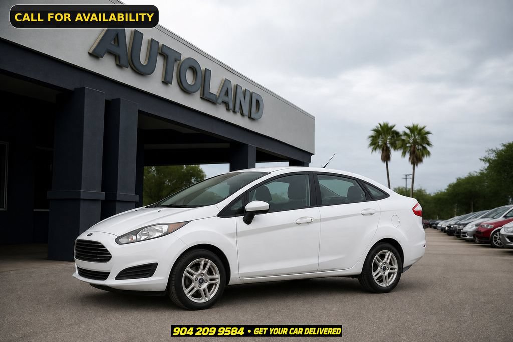 Used 2017 Ford Fiesta SE FWD image 1