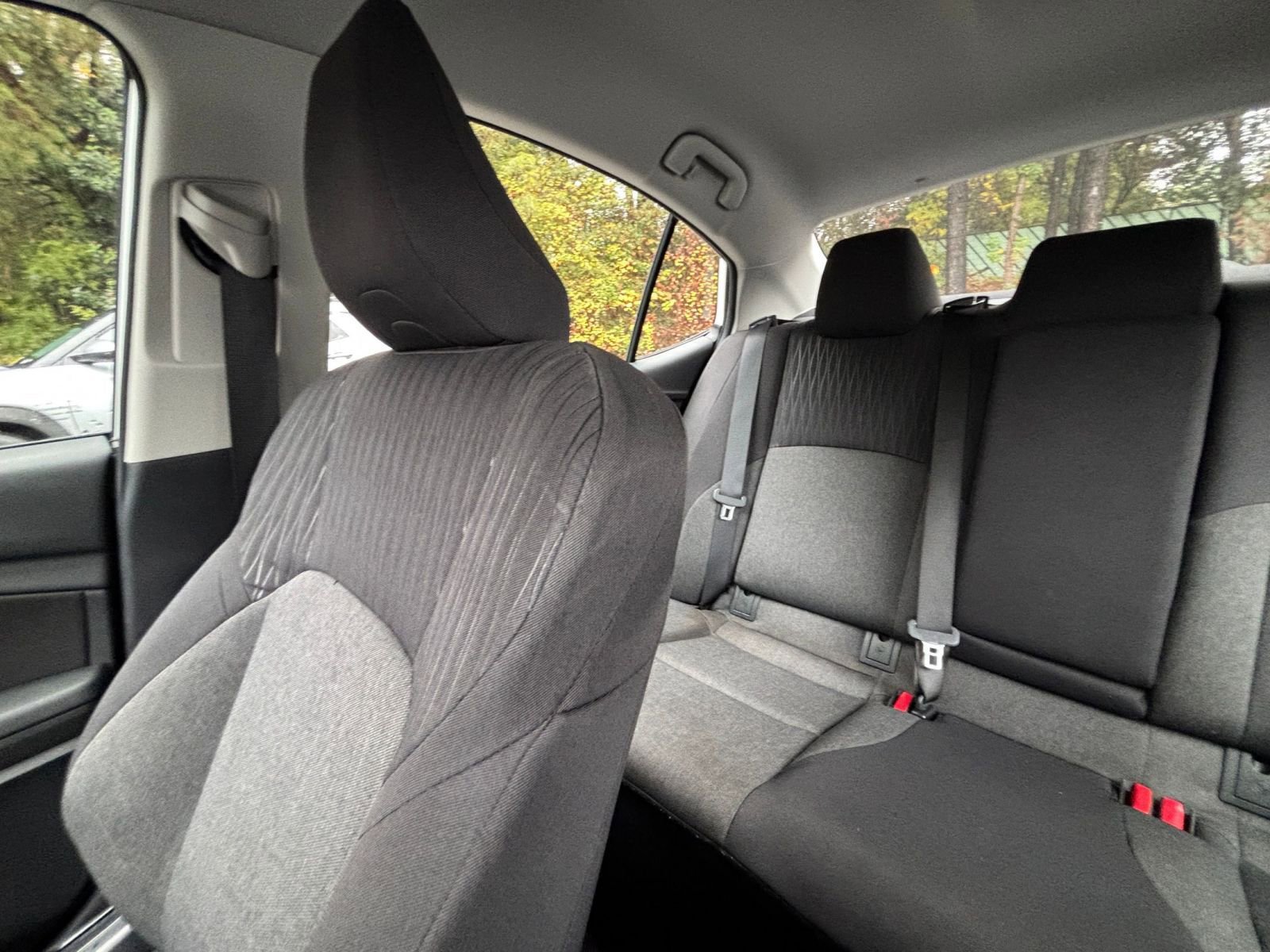 Used 2025 Toyota Camry LE image 39