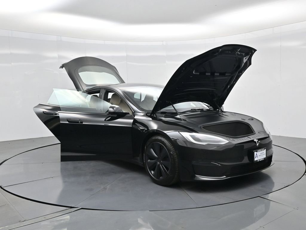 Used 2021 Tesla Model S Plaid image 36