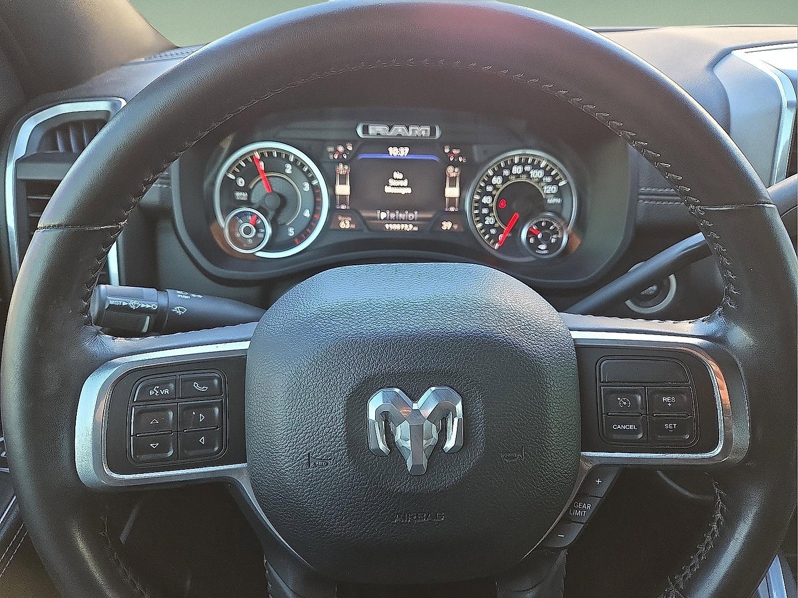 Used 2021 RAM 2500 Laramie w/ Night Edition image 24