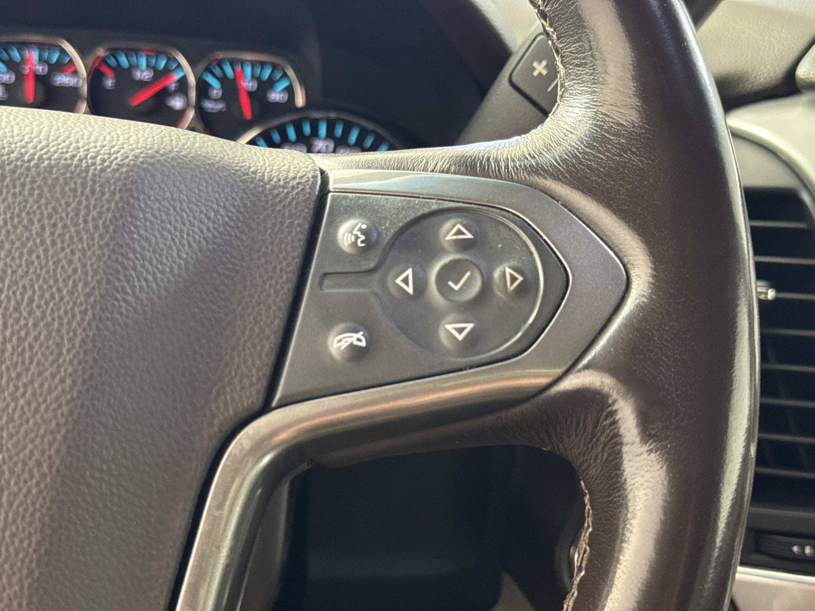 Used 2019 Chevrolet Tahoe LT w/ Luxury Package AWD/4WD image 31