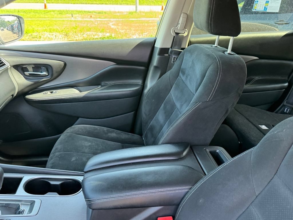Used 2021 Nissan Murano S AWD/4WD image 7