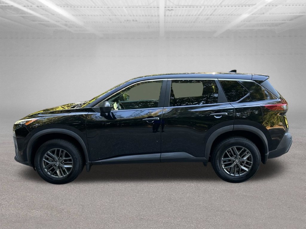 Used 2021 Nissan Rogue S FWD image 2