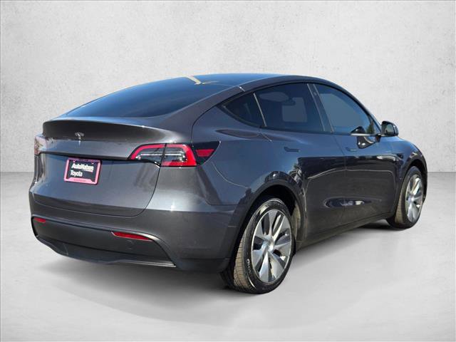 Used 2023 Tesla Model Y Long Range image 5