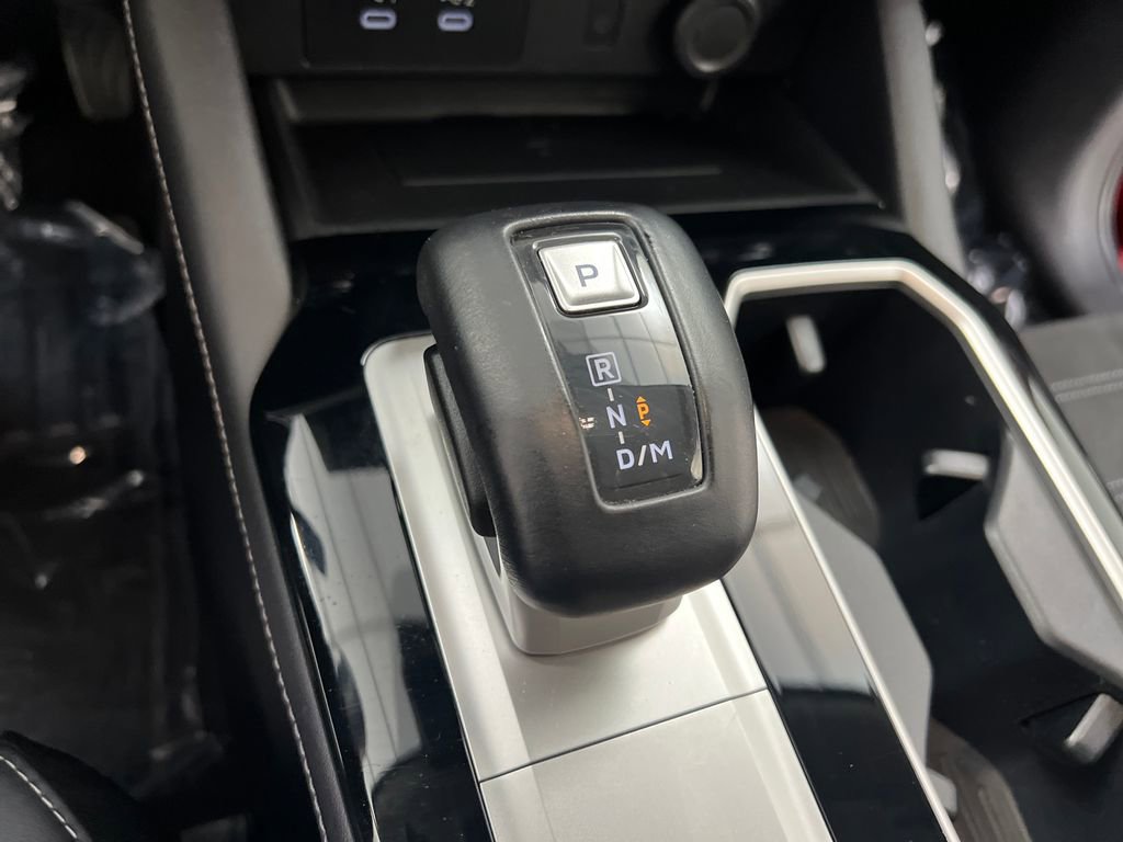 Used 2025 Mitsubishi Outlander SE AWD/4WD image 51