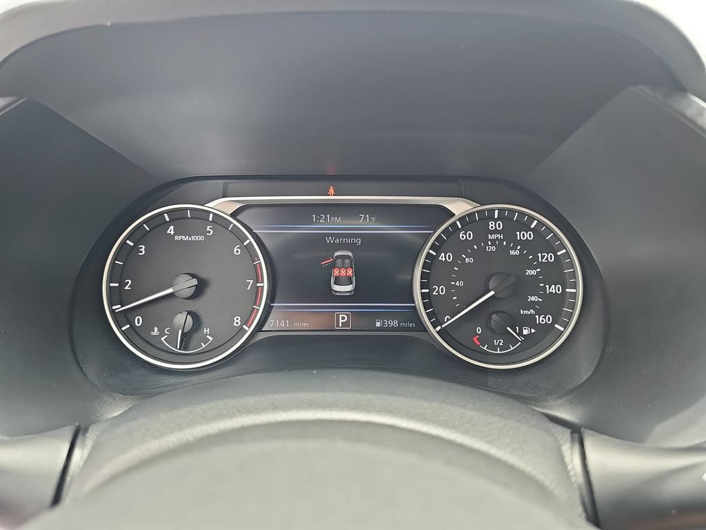 Used 2025 Nissan Sentra SV FWD image 19