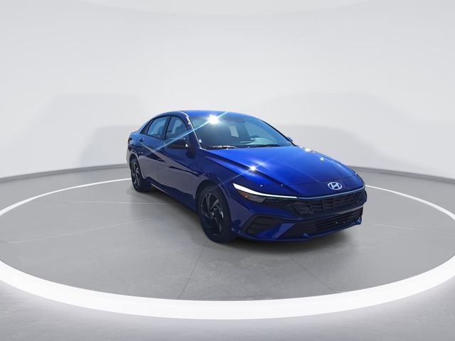 New 2026 Hyundai Elantra Sport image 2
