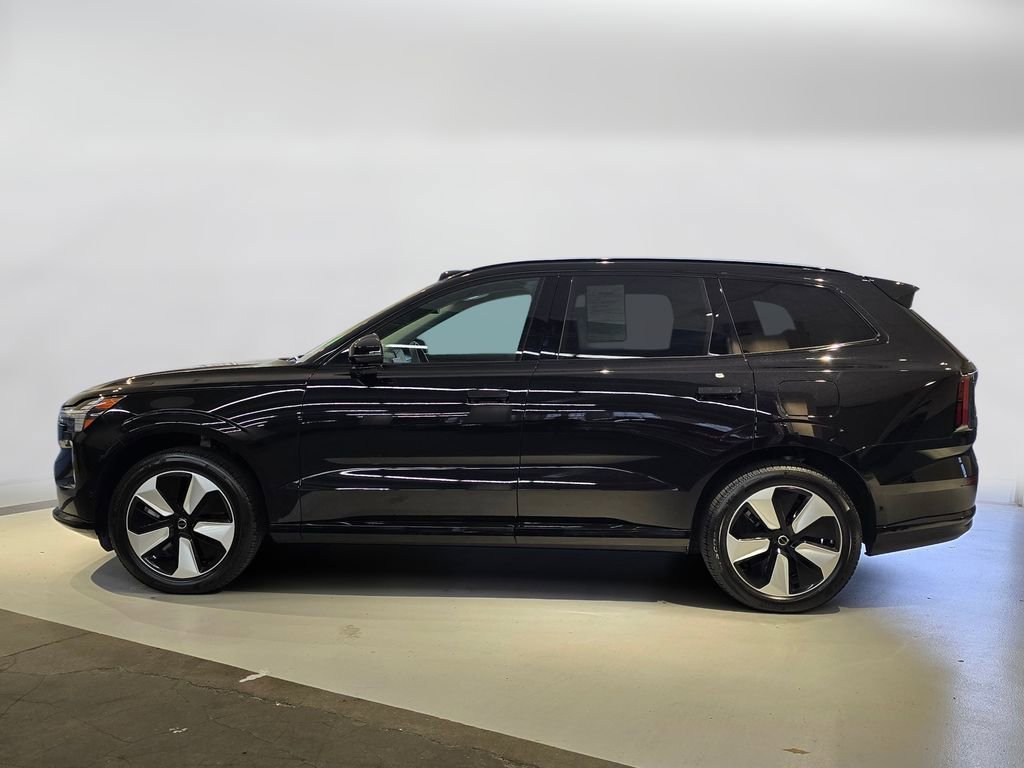 Certified 2025 Volvo EX90 Plus image 6