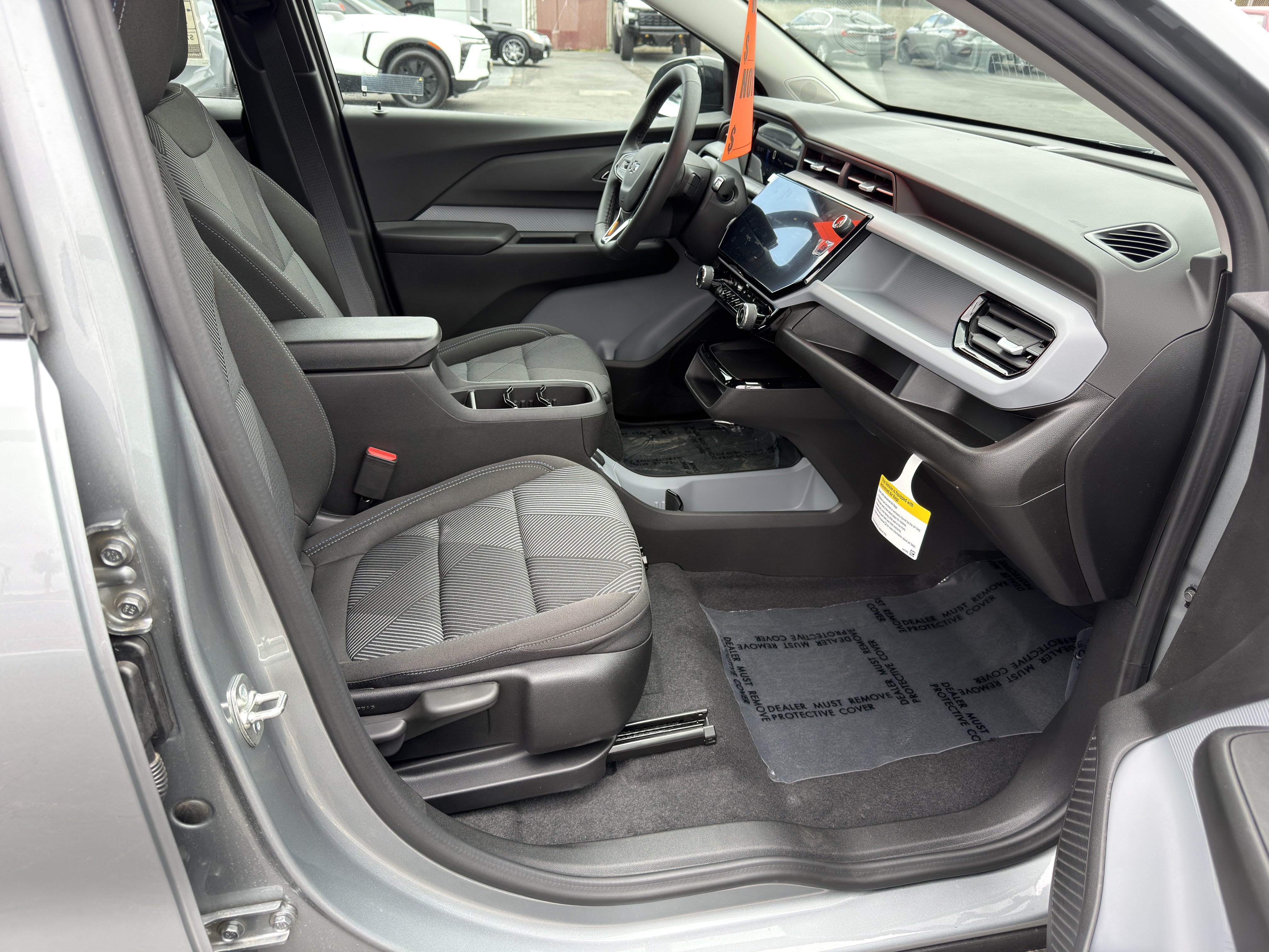 New 2027 Chevrolet Bolt LT w/ Comfort Package FWD image 11