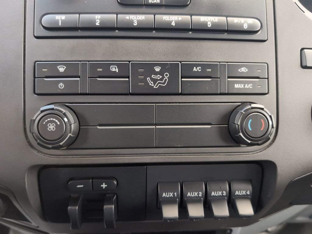 Used 2015 Ford F350 XL w/ Power Equipment Group AWD/4WD image 13