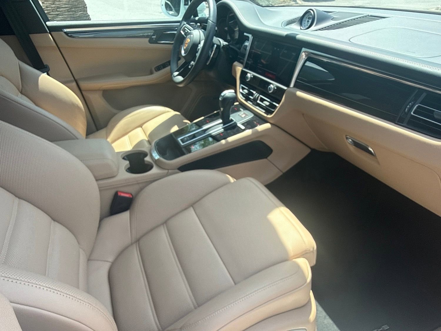 Used 2022 Porsche Macan S AWD/4WD video 2