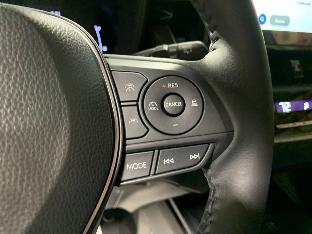 New 2026 Toyota Corolla Cross LE FWD image 26