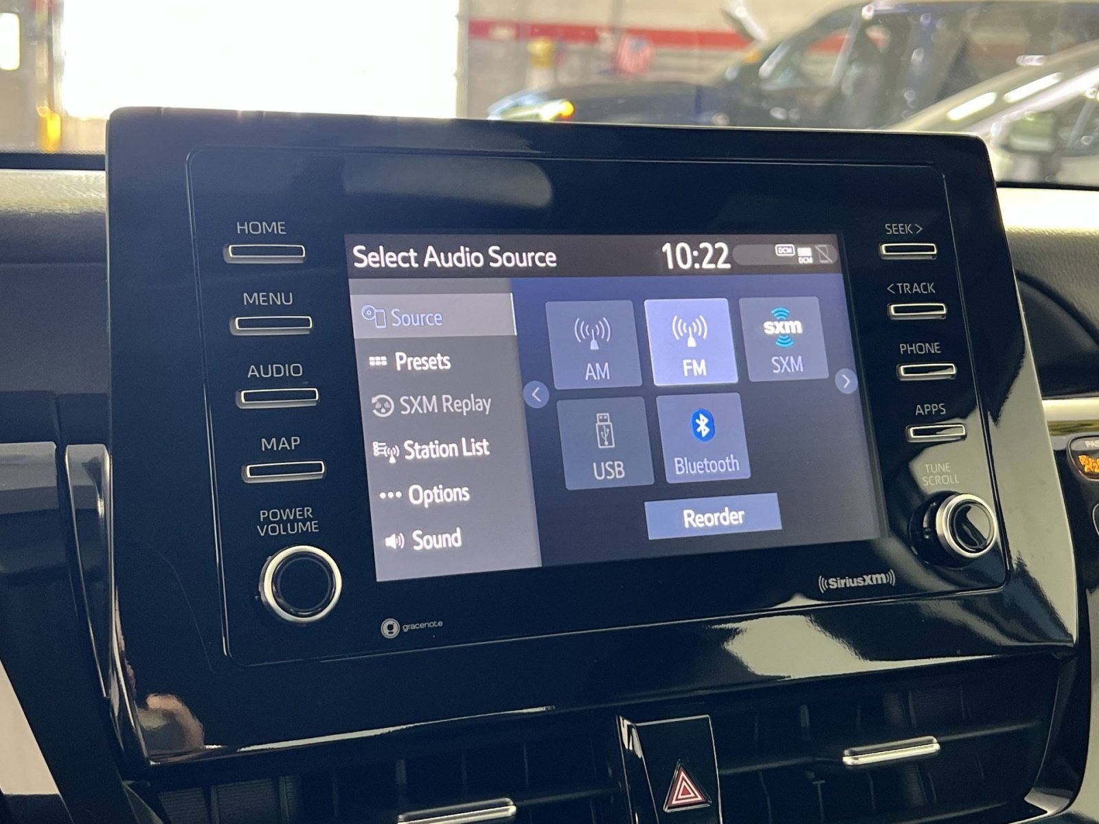 Used 2023 Toyota Camry SE image 18