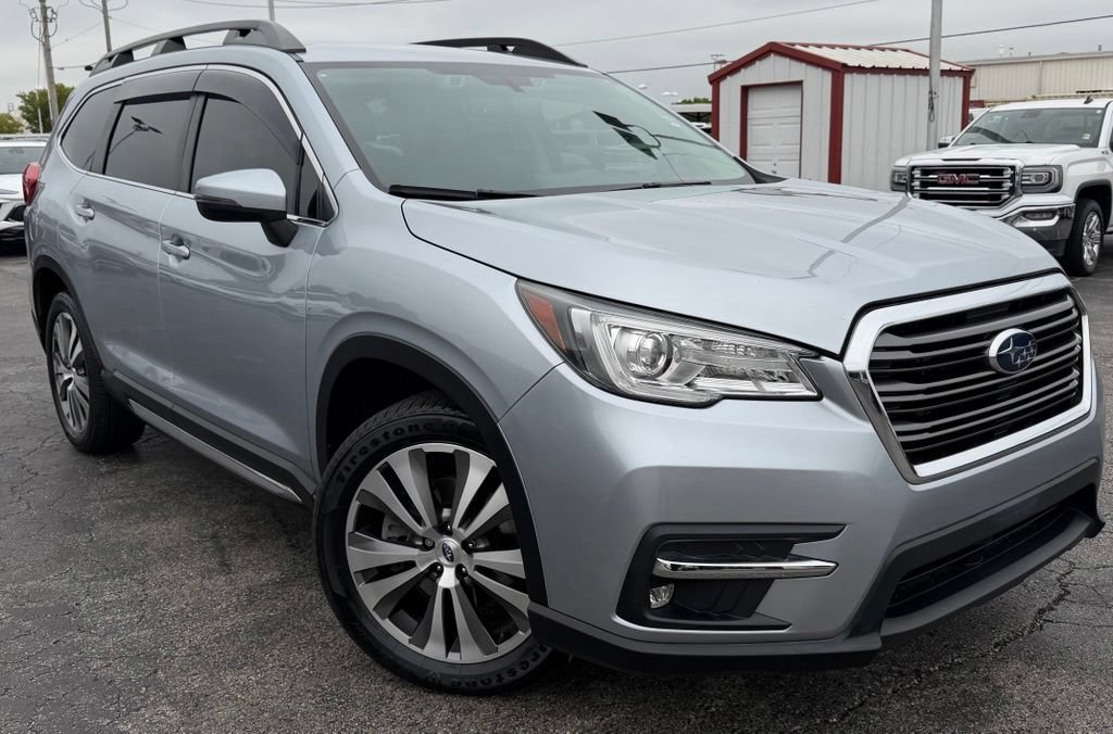 Used 2021 Subaru Ascent Limited AWD/4WD image 2