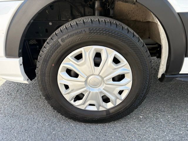 Used 2024 Ford Transit 350 XLT RWD image 13