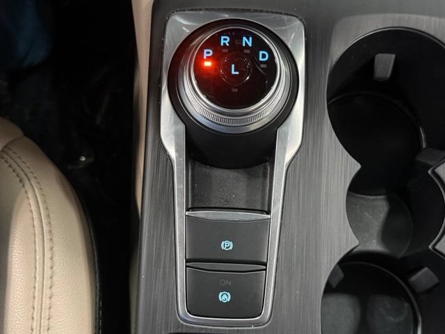 Used 2021 Ford Escape Titanium AWD/4WD image 27