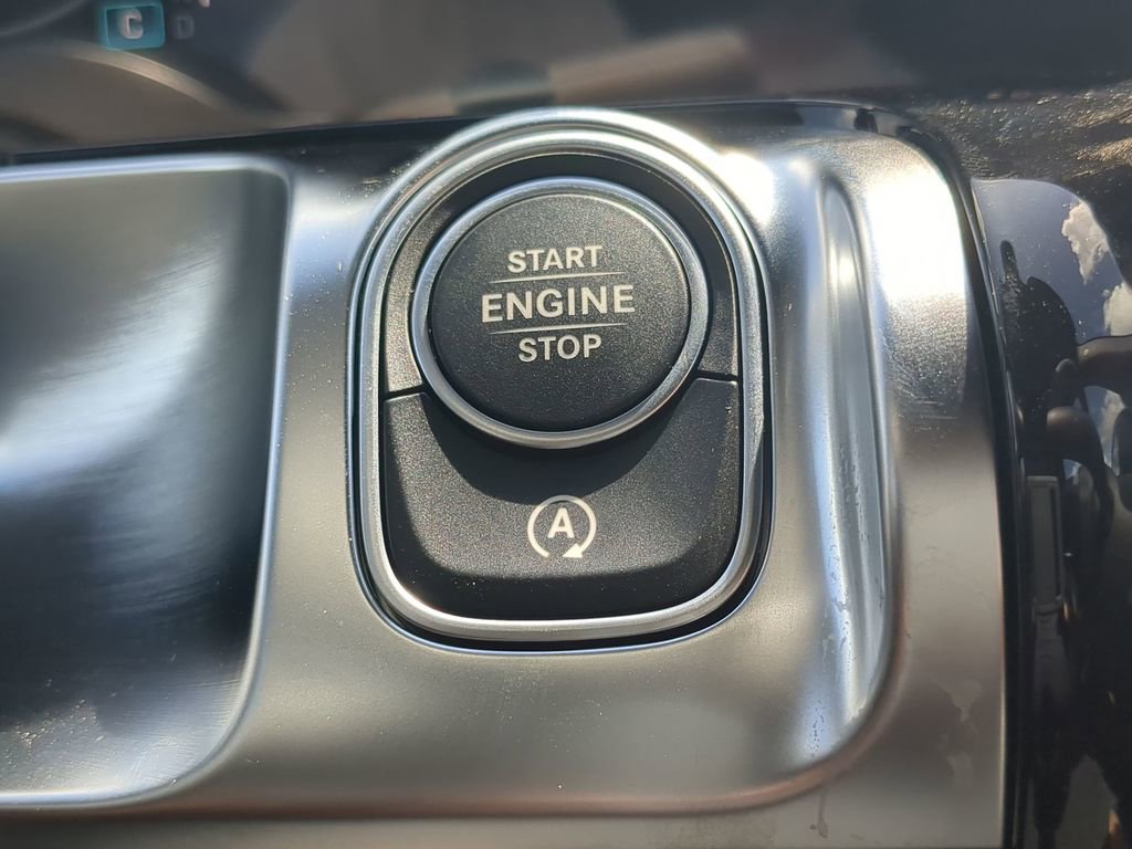 New 2025 Mercedes-Benz GLB 250 GLB 250 image 15