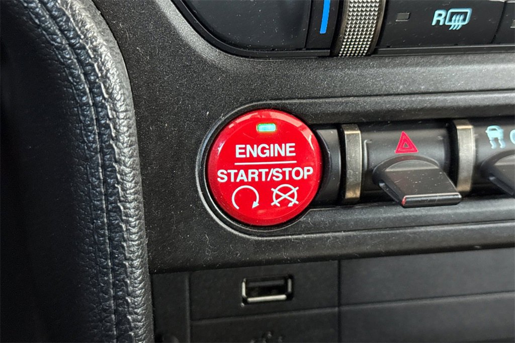 Used 2016 Ford Mustang Shelby GT350R w/ GT350R Equipment Group 920A image 24