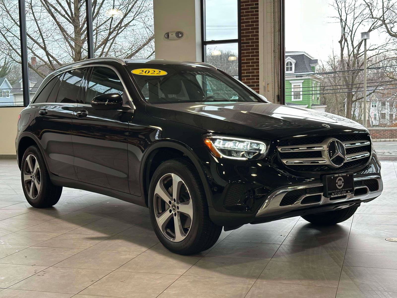 Certified 2022 Mercedes-Benz GLC 300 4MATIC image 2