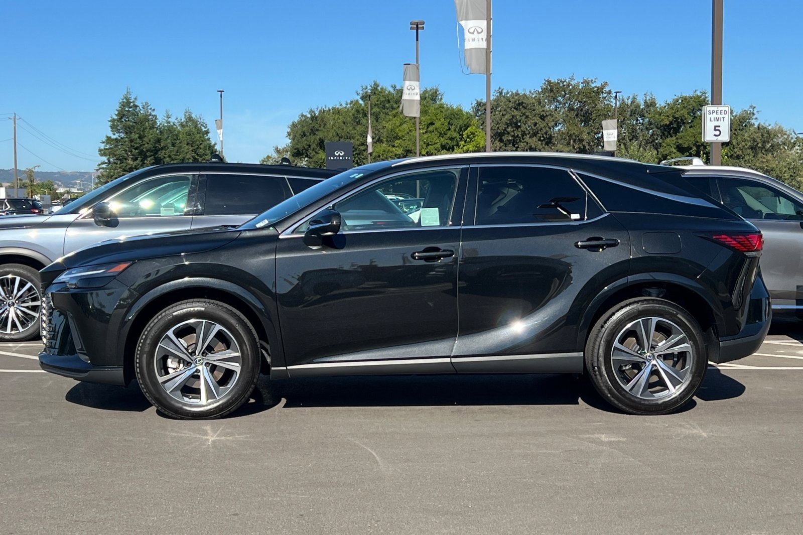 Used 2024 Lexus RX 350 FWD image 7