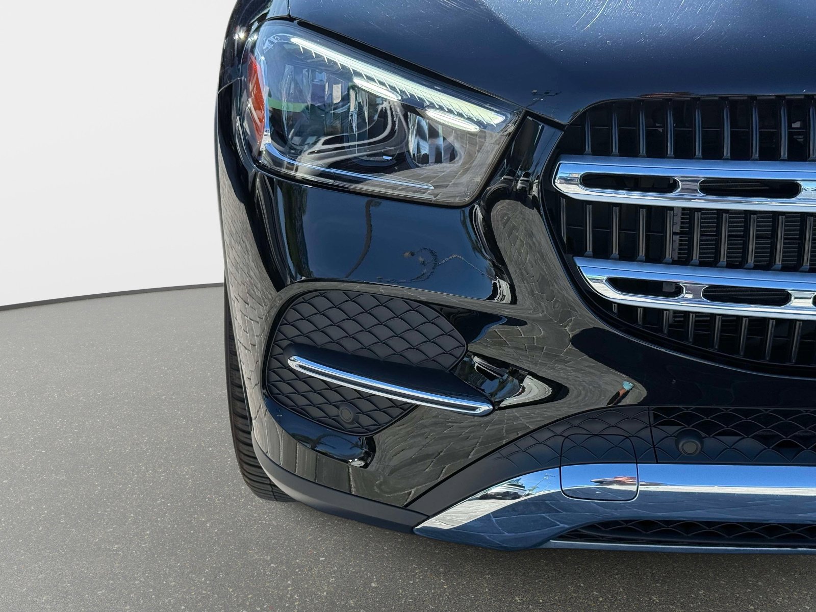 Used 2024 Mercedes-Benz GLE 350 4MATIC image 9